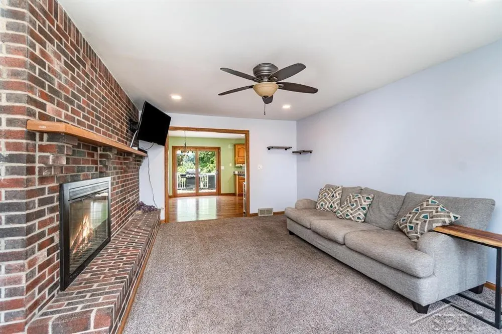 3727 E Julie Ann Drive Larkin Charter Township, MI 48642