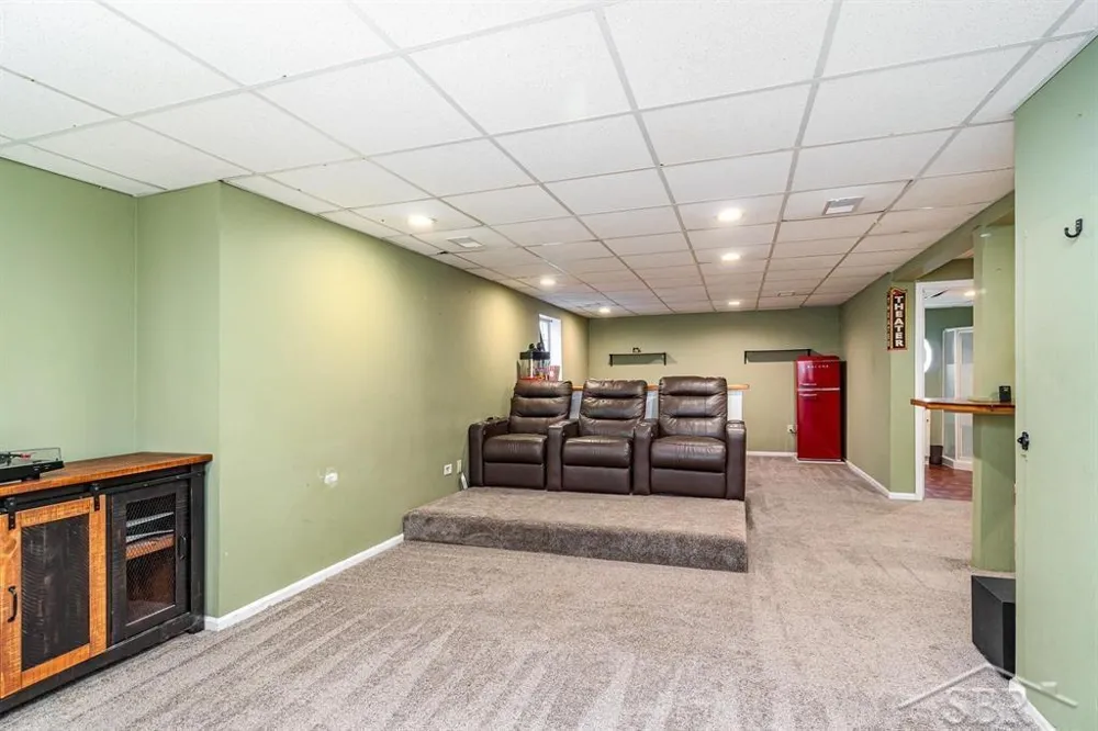 3727 E Julie Ann Drive Larkin Charter Township, MI 48642