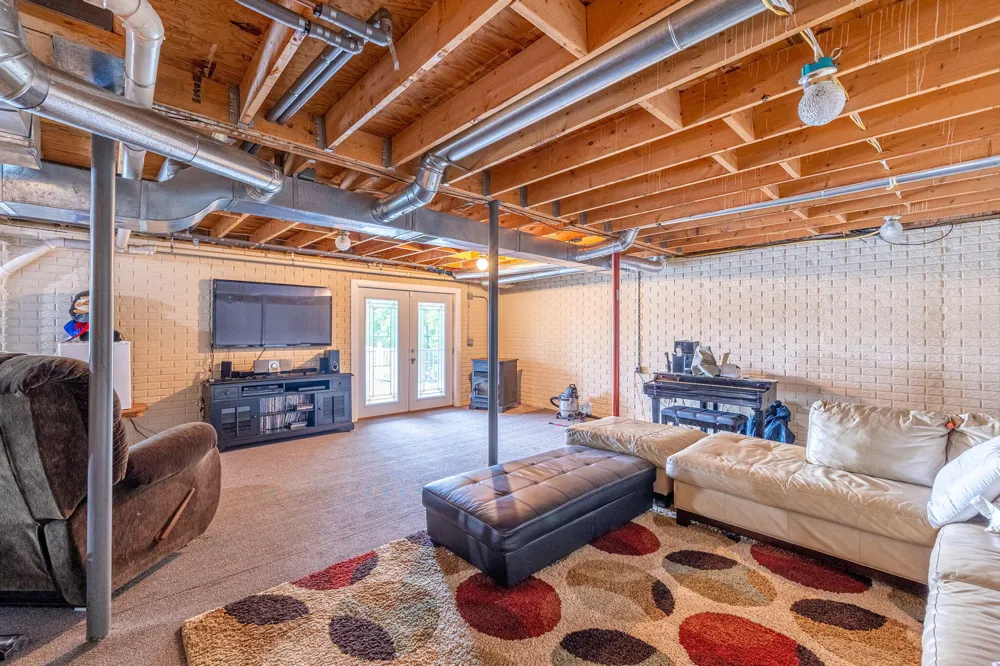 506 Mclachlan Point Evart, MI 49631