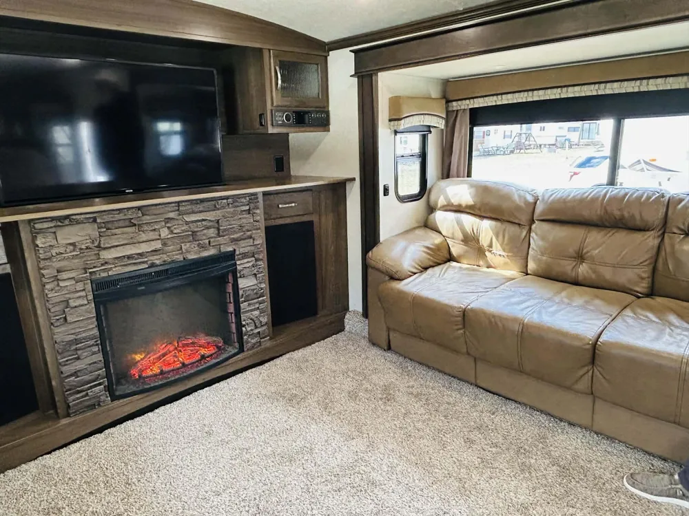 8303 W Royal Road #49 Canadian Lakes, MI 49346