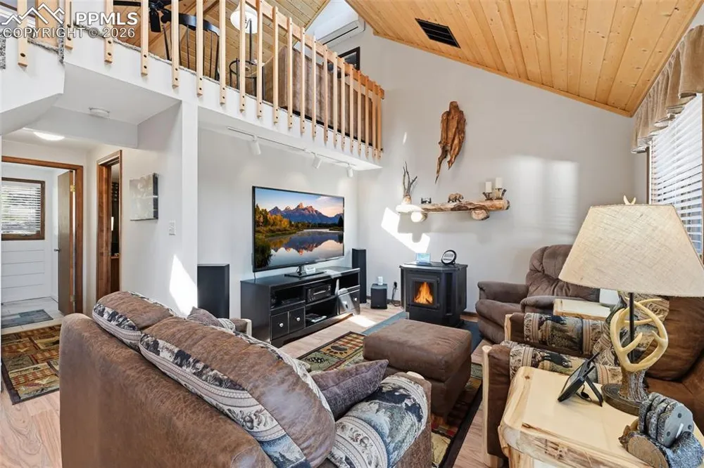 28 Signalman Lane Lake George, CO 80827