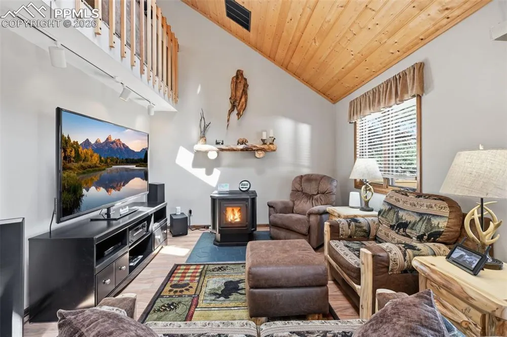 28 Signalman Lane Lake George, CO 80827