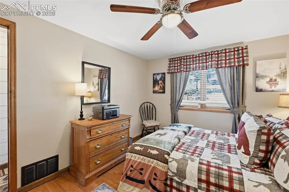 28 Signalman Lane Lake George, CO 80827