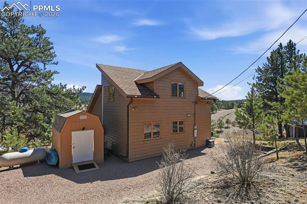 28 Signalman Lane Lake George, CO 80827