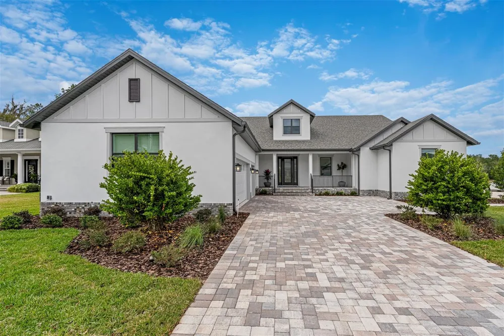 5619 SUMMIT VIEW DRIVE Brooksville, FL 34601