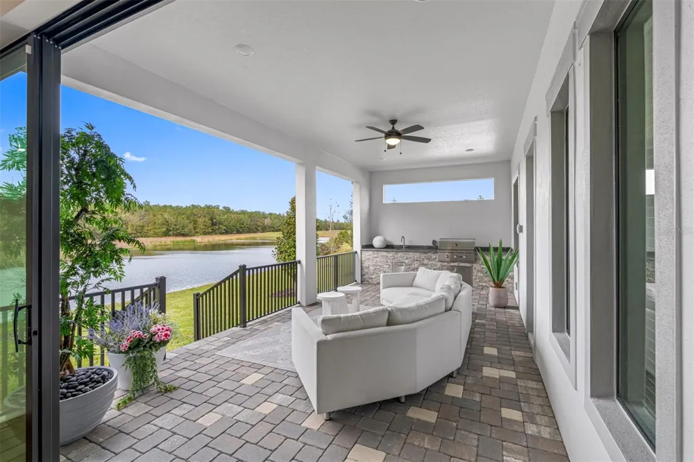 5619 SUMMIT VIEW DRIVE Brooksville, FL 34601