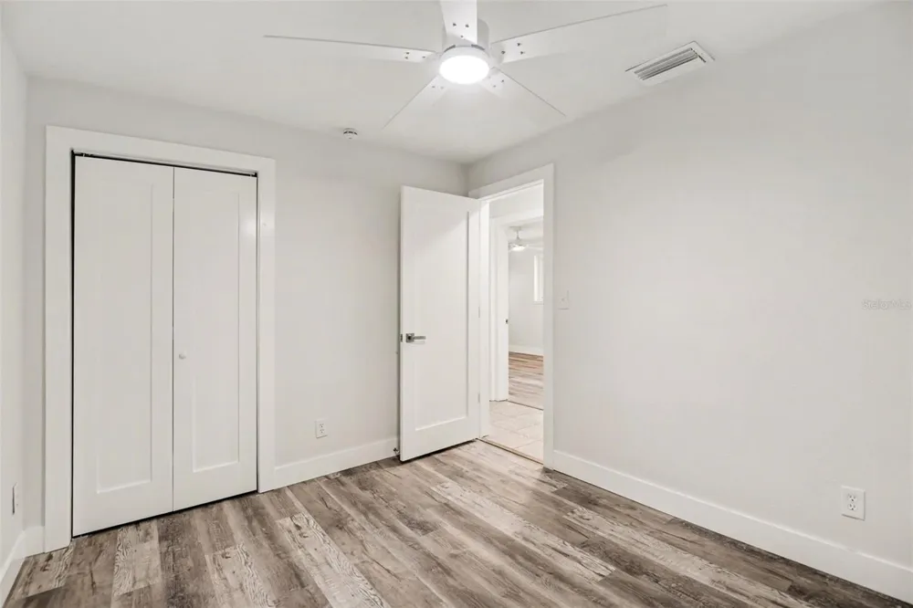 468 GRENIER DRIVE North Fort Myers, FL 33903