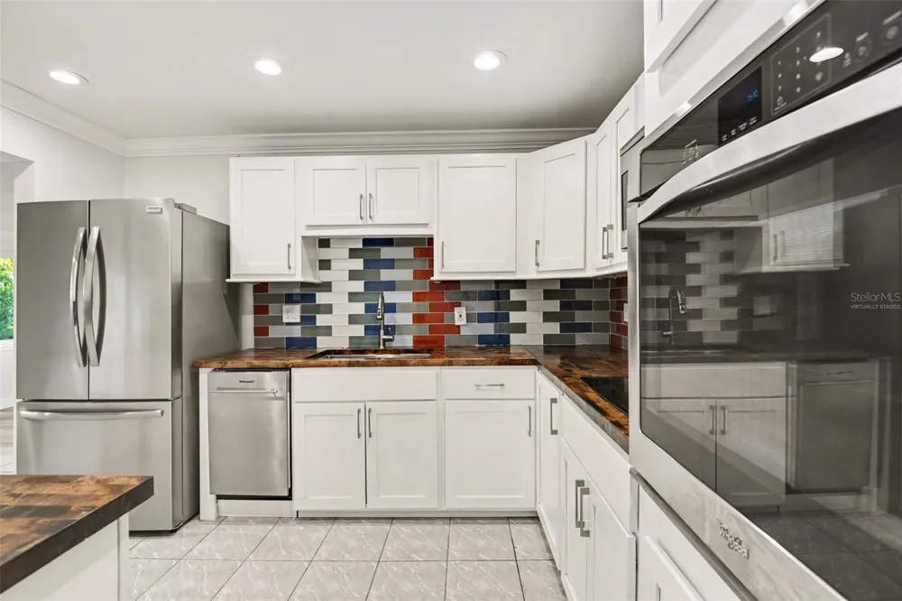 468 GRENIER DRIVE North Fort Myers, FL 33903