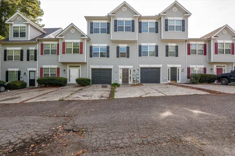 2805 Brickrun Way