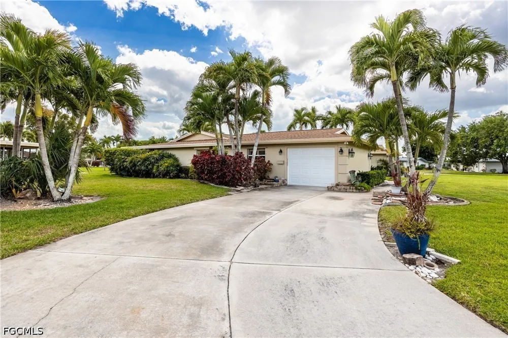 Tredegar Drive Fort Myers, FL 33919