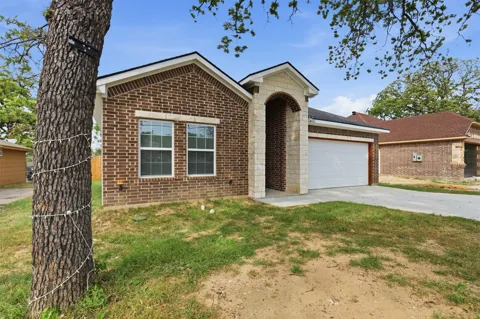2611 Hunting Drive