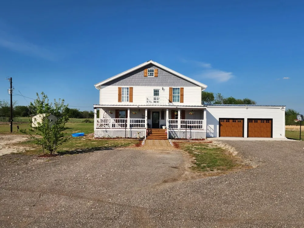 5795 Fm 513 S Lone Oak, TX 75453