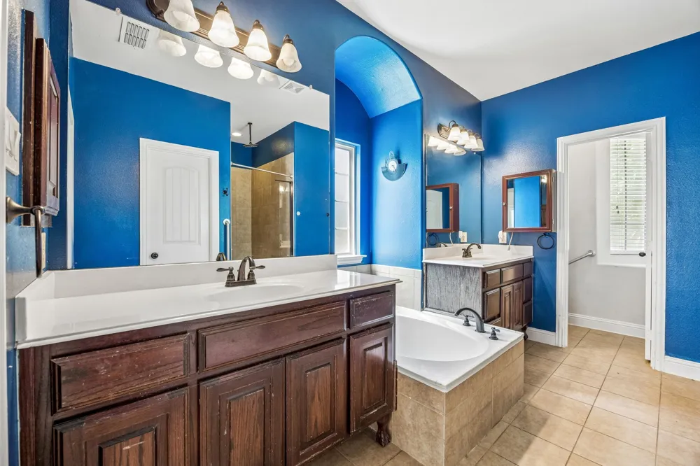 1000 Haley Court Savannah, TX 76227