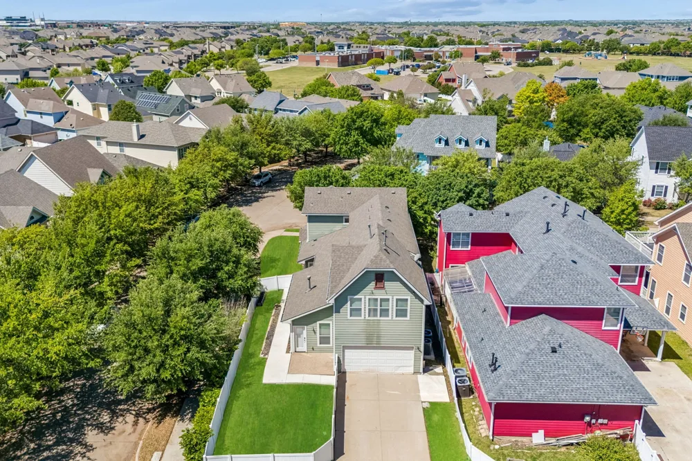 1000 Haley Court Savannah, TX 76227