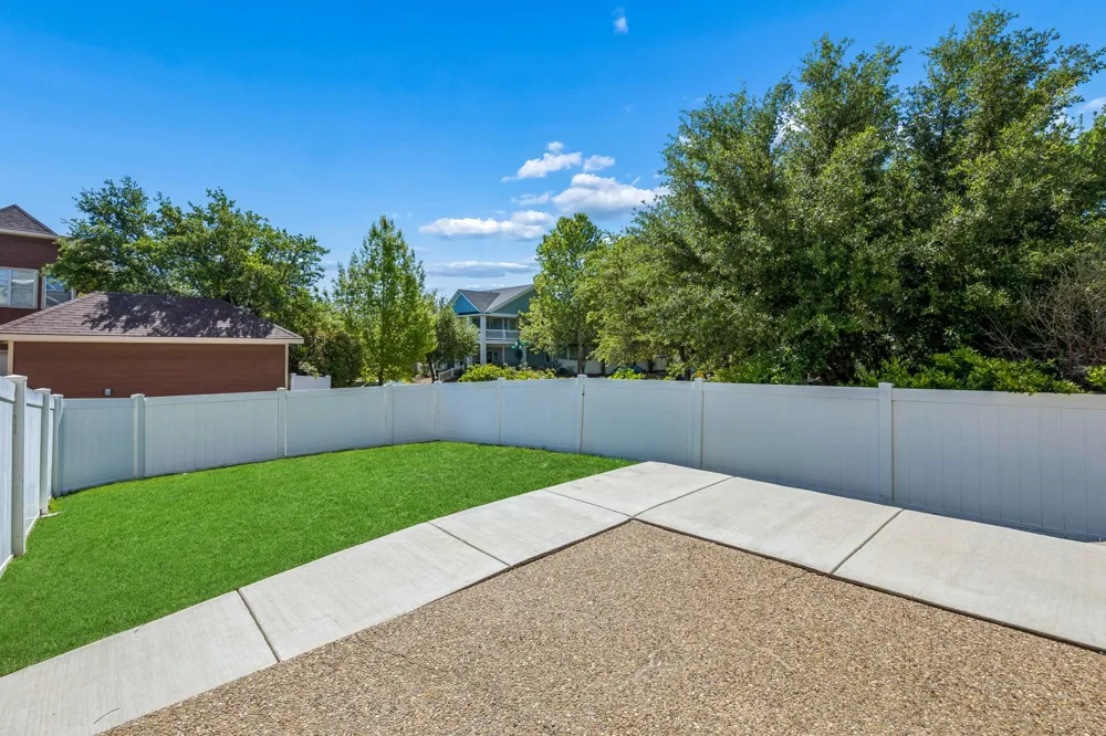 1000 Haley Court Savannah, TX 76227