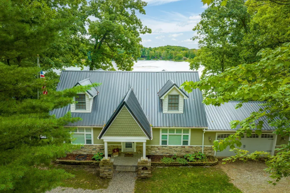 506 Mclachlan Point Evart Township, MI 49631