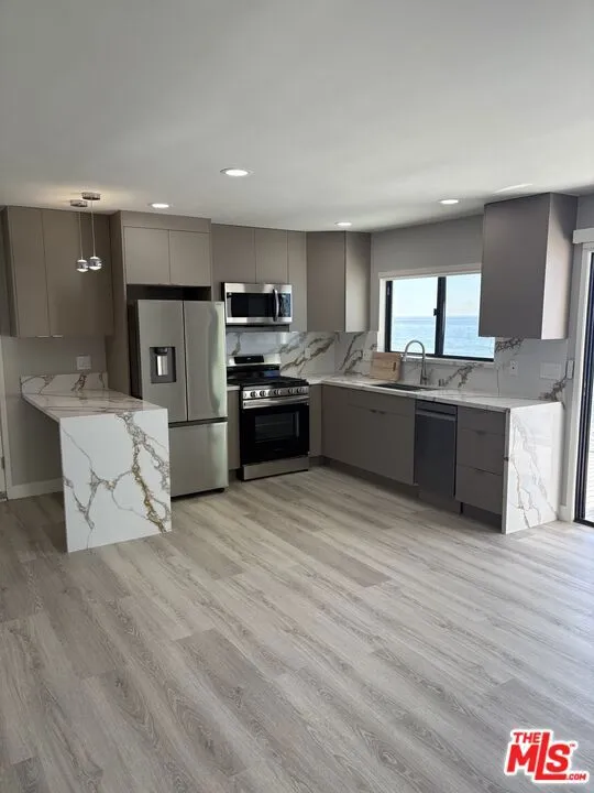 25216 Malibu Road Malibu, CA 90265