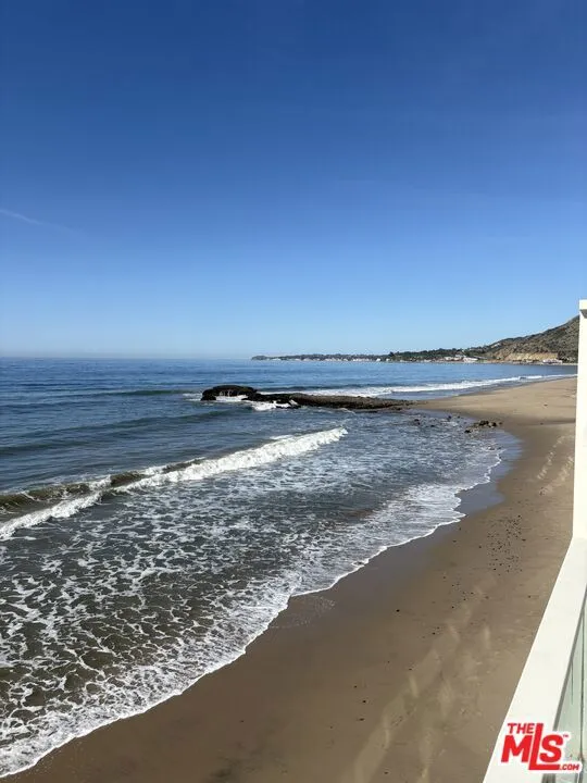 25216 Malibu Road Malibu, CA 90265