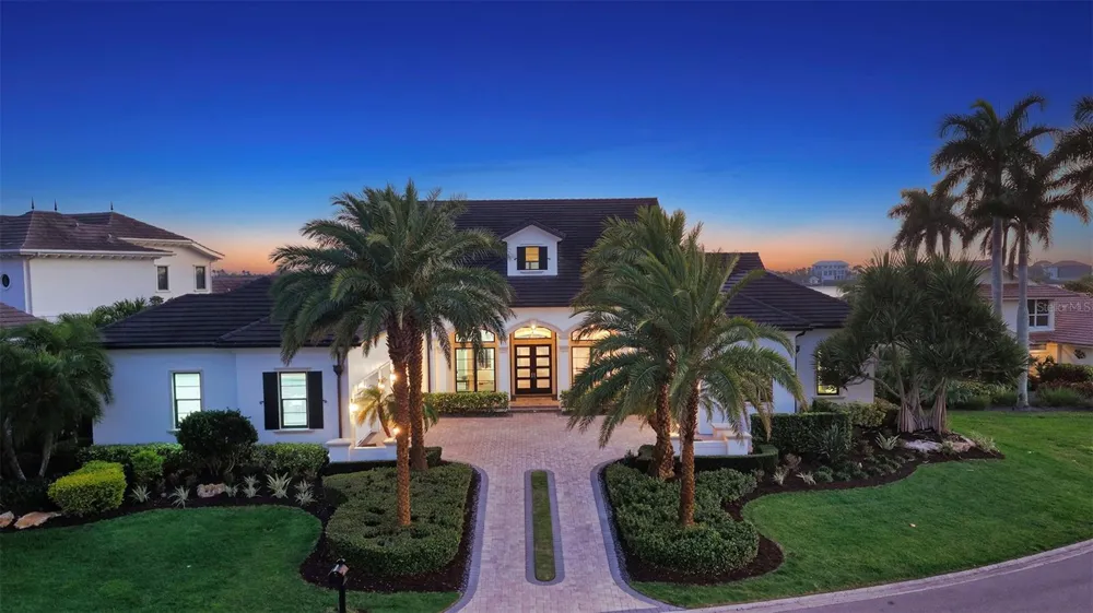 313 LOOKOUT POINT DRIVE Osprey, FL 34229