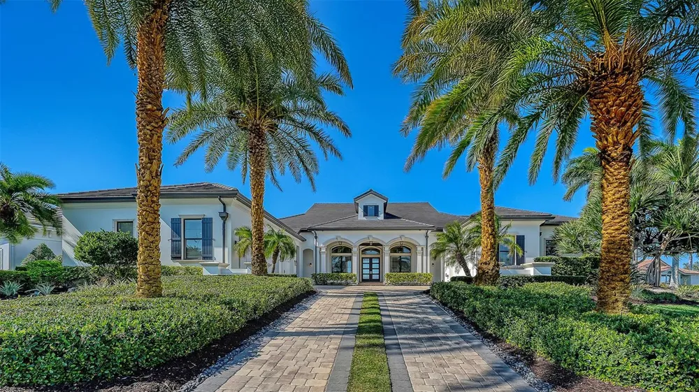 313 LOOKOUT POINT DRIVE Osprey, FL 34229