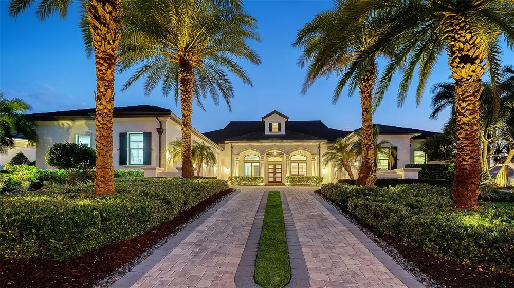 313 LOOKOUT POINT DRIVE Osprey, FL 34229
