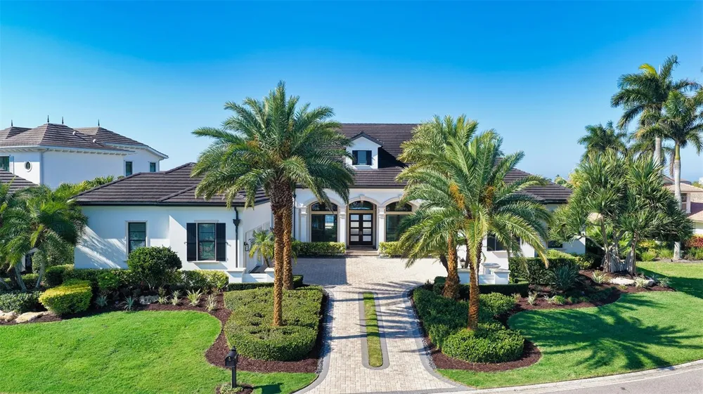 313 LOOKOUT POINT DRIVE Osprey, FL 34229