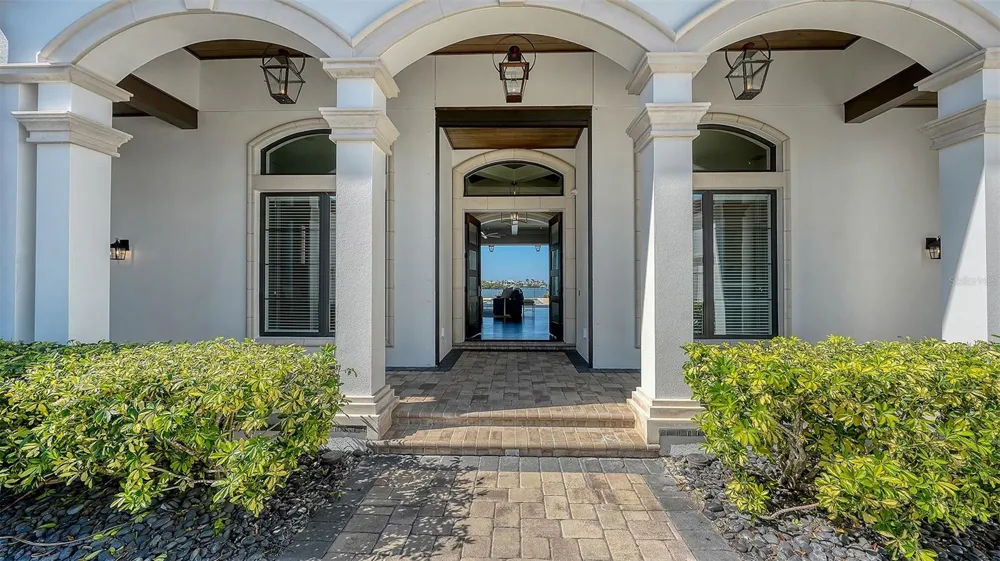313 LOOKOUT POINT DRIVE Osprey, FL 34229