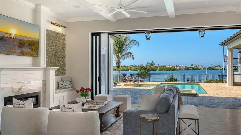 313 LOOKOUT POINT DRIVE Osprey, FL 34229