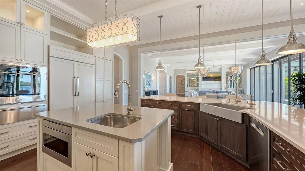 313 LOOKOUT POINT DRIVE Osprey, FL 34229
