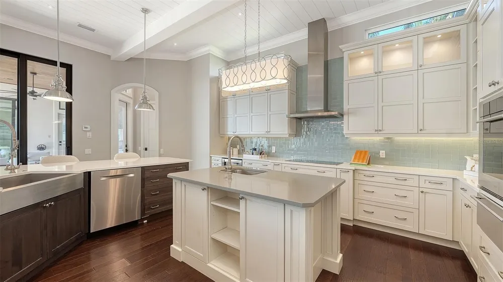 313 LOOKOUT POINT DRIVE Osprey, FL 34229