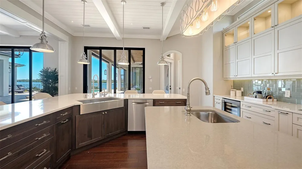 313 LOOKOUT POINT DRIVE Osprey, FL 34229
