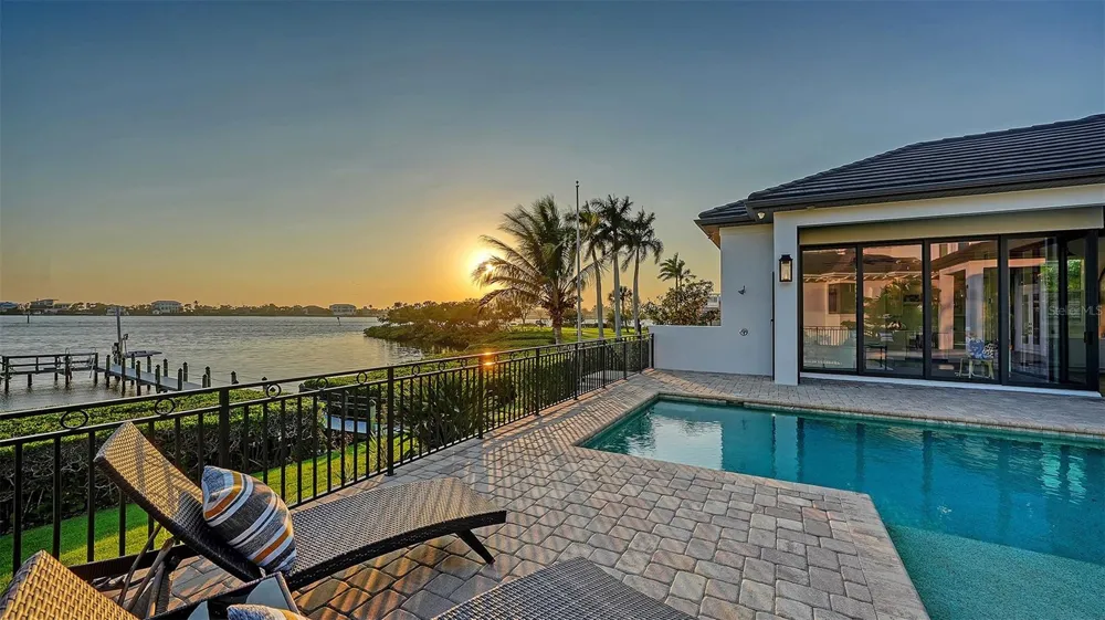 313 LOOKOUT POINT DRIVE Osprey, FL 34229