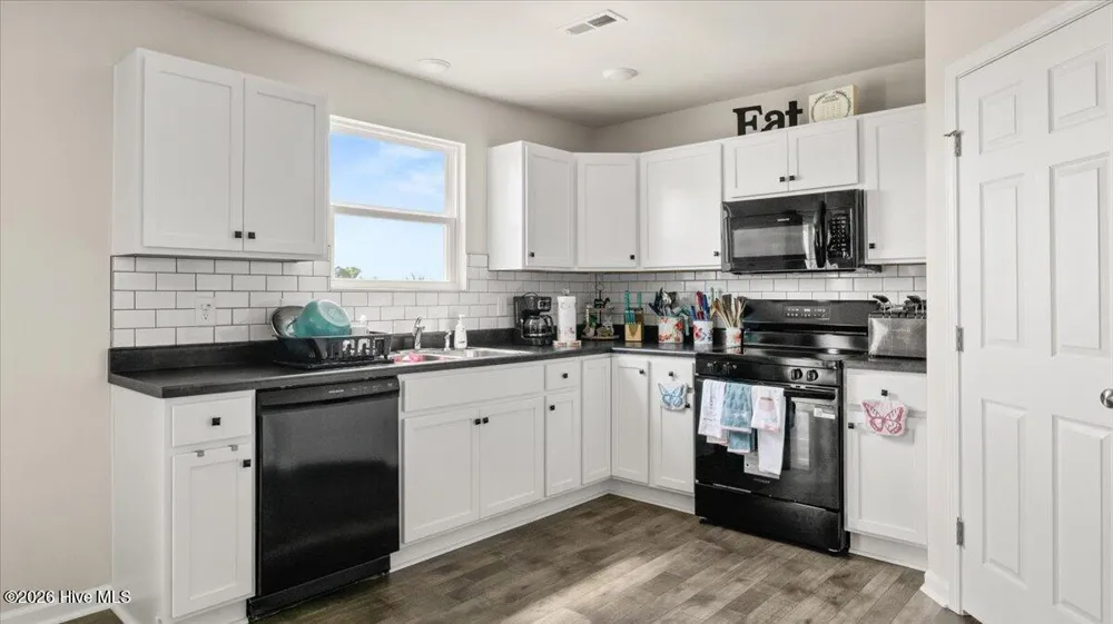 4373 Townsendville/Midway Road Maxton, NC 28364