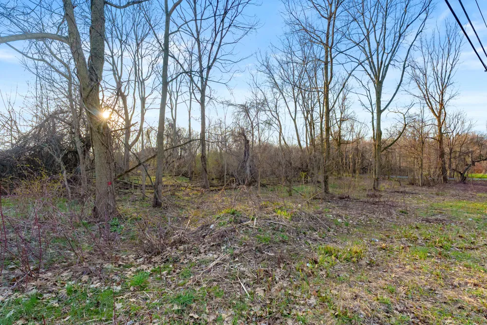 2 Red Bud Trail Berrien Springs, MI 49103