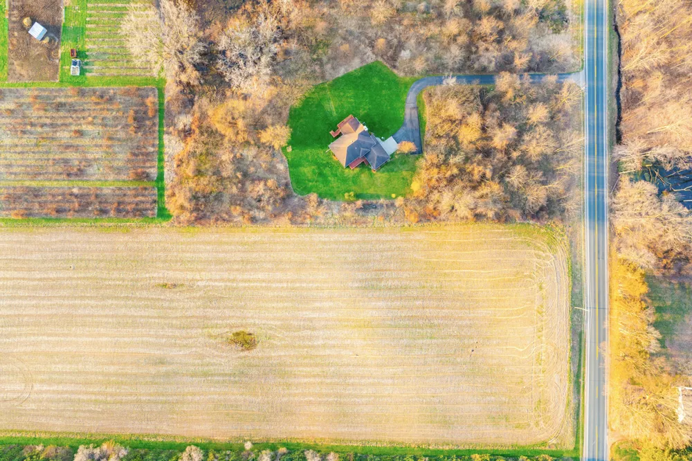 2 Red Bud Trail Berrien Springs, MI 49103