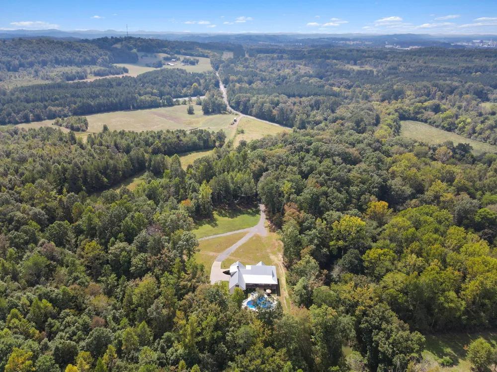 450 County Road 28 Calhoun, TN 37309
