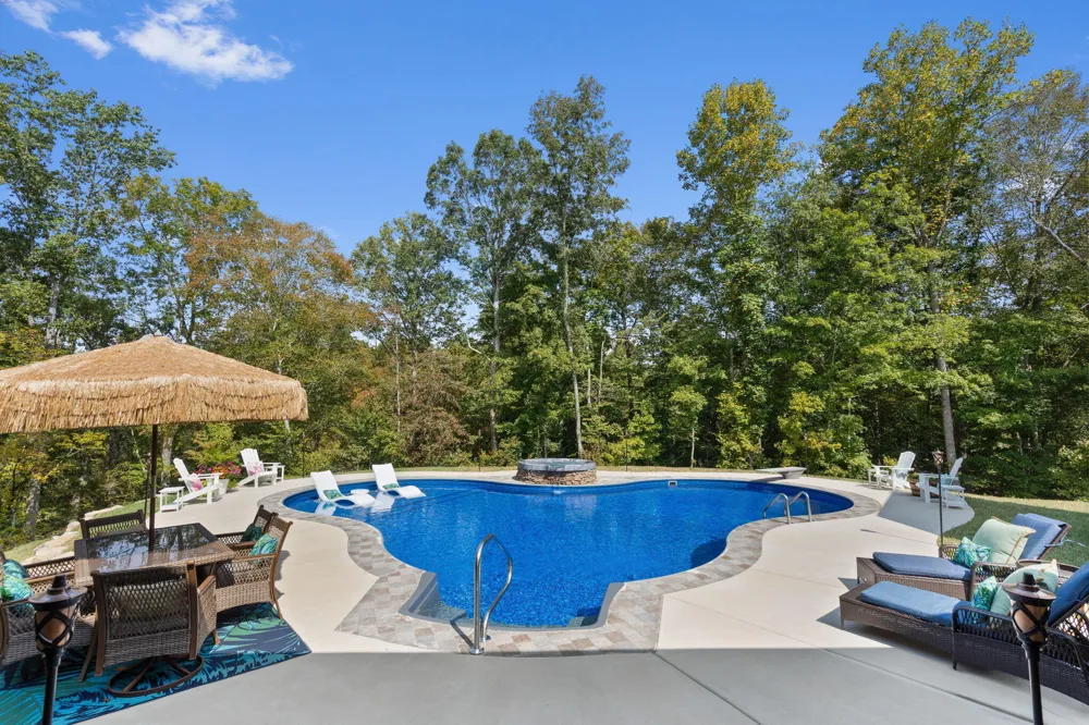450 County Road 28 Calhoun, TN 37309