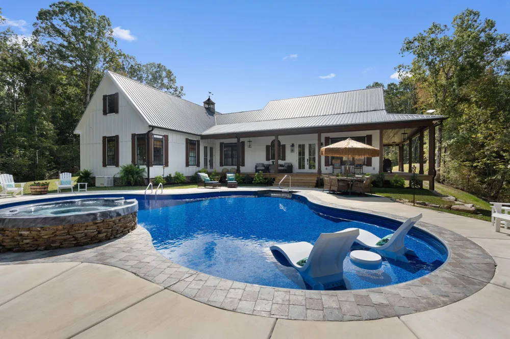450 County Road 28 Calhoun, TN 37309