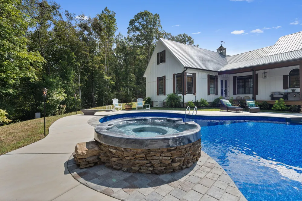 450 County Road 28 Calhoun, TN 37309