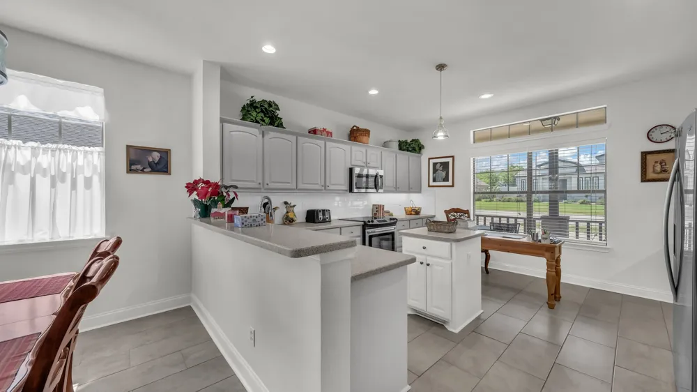 604 Holiday Hills Drive Mineral Wells, TX 76067