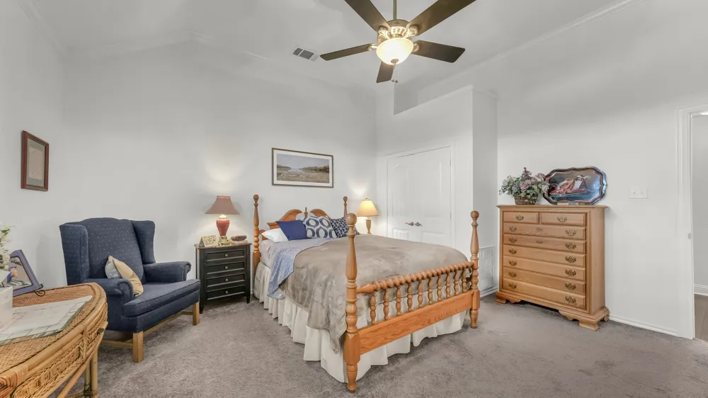 604 Holiday Hills Drive Mineral Wells, TX 76067