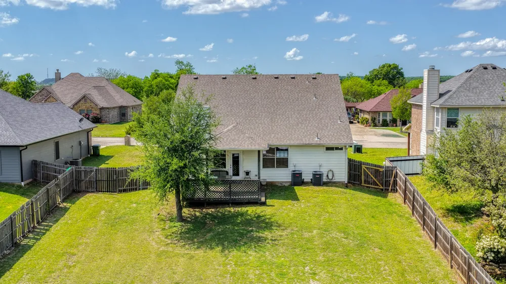 604 Holiday Hills Drive Mineral Wells, TX 76067