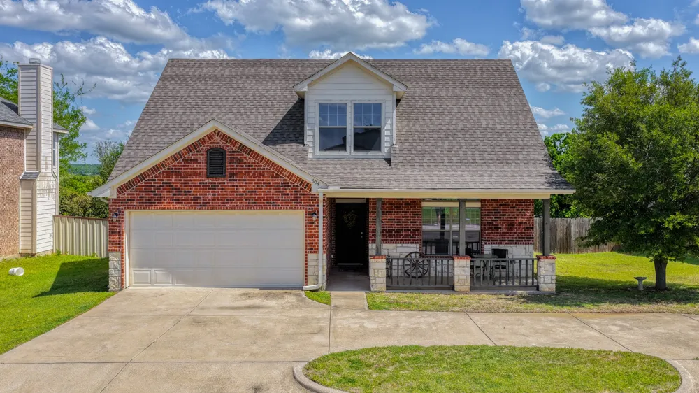 604 Holiday Hills Drive Mineral Wells, TX 76067