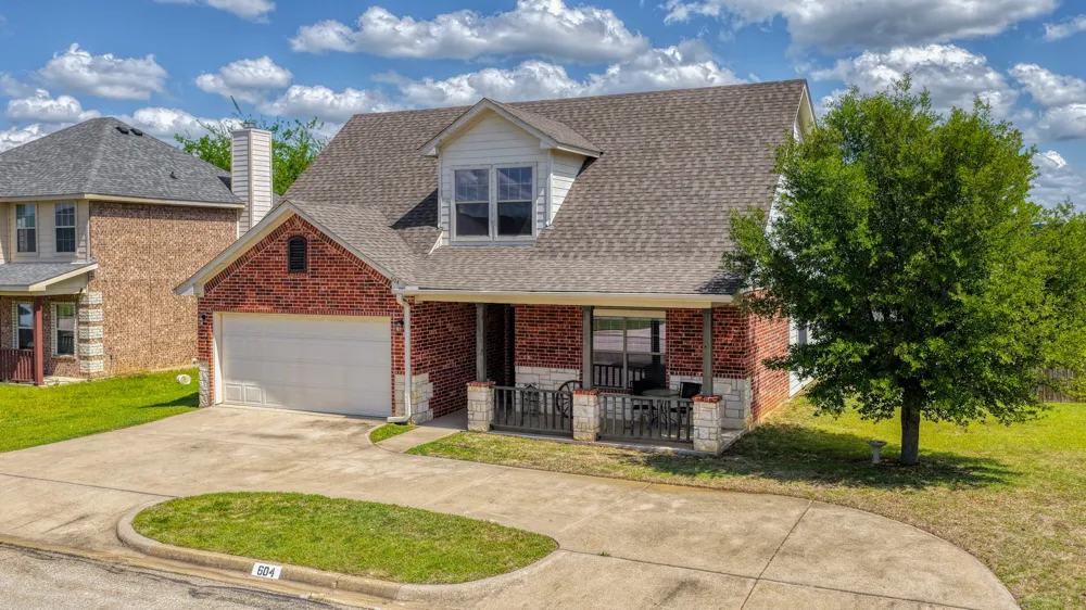 604 Holiday Hills Drive Mineral Wells, TX 76067