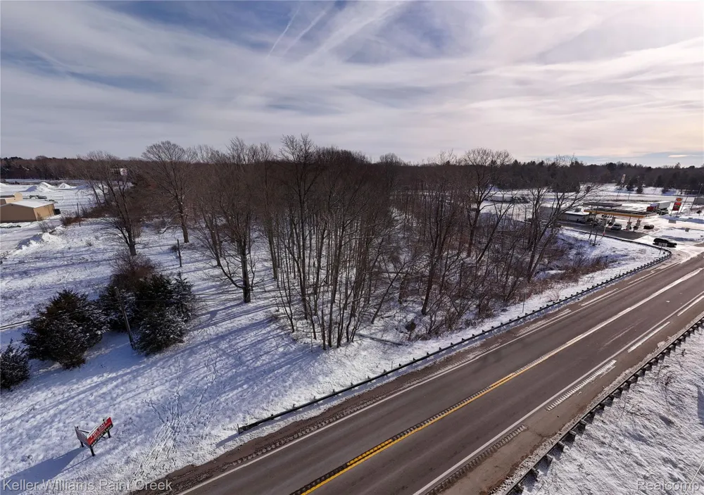 13537 M 140 South Haven City, MI 49090