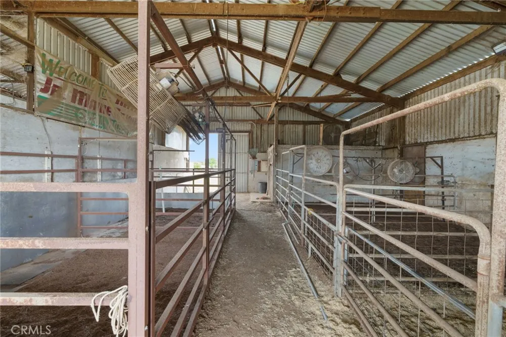 16540 Road 31 Madera, CA 93636