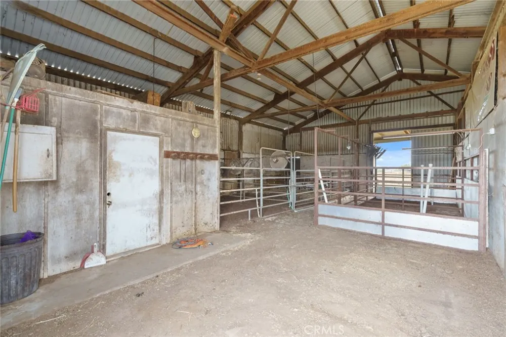 16540 Road 31 Madera, CA 93636
