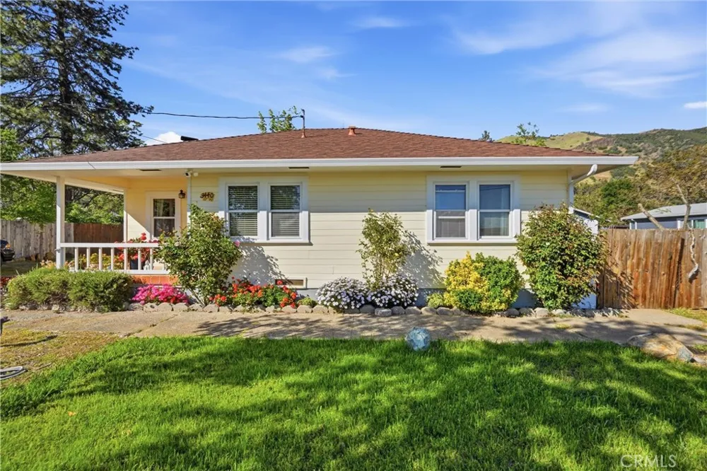 3440 Beach Nice, CA 95464