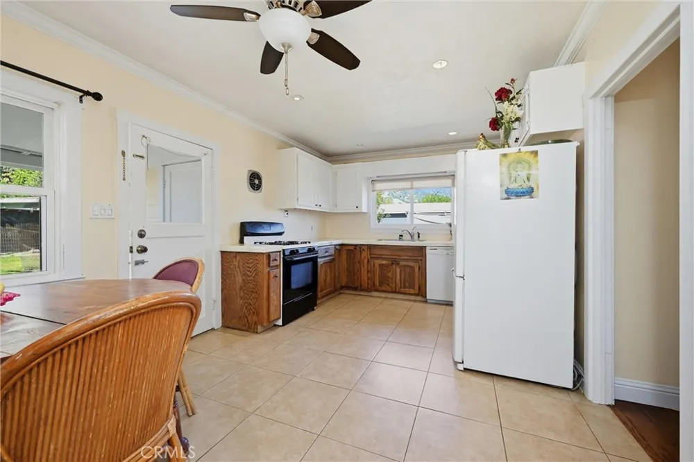 3440 Beach Nice, CA 95464