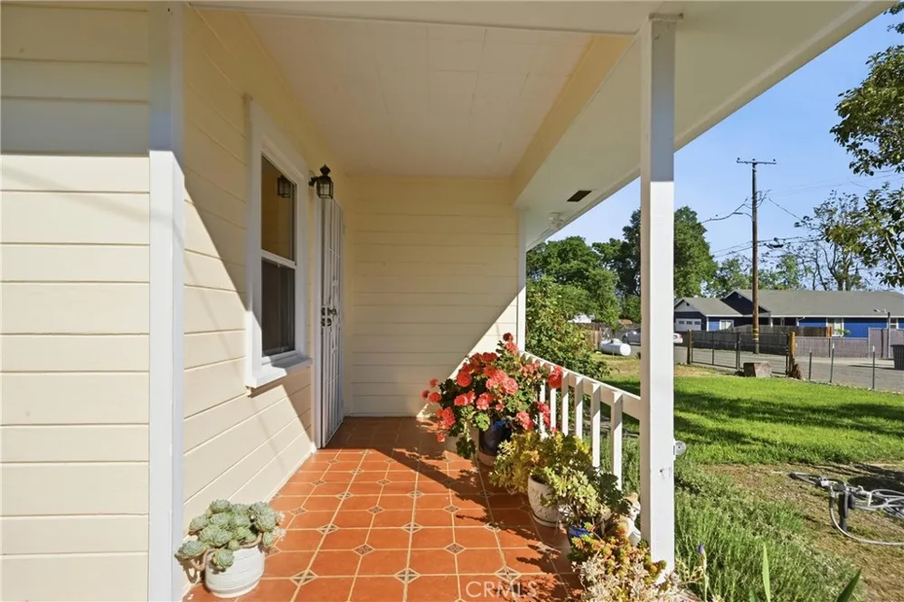 3440 Beach Nice, CA 95464